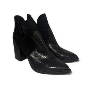 Steve Madden Chaya Pointed Toe Bootie - Black 9